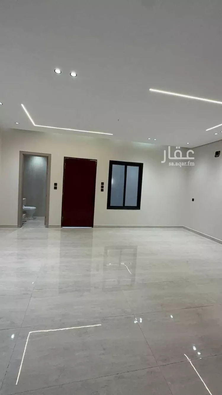 فيلا للبيع في شارع الملك خالد ابن عبدالعزيز, حي ضاحية الملك فهد, مدينة الدمام, المنطقة الشرقية صورة 2