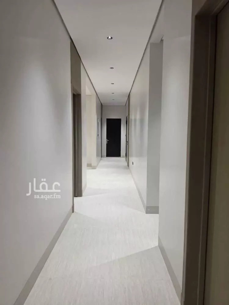 فيلا للإيجار في شارع حسن زمزمي اليماني, حي طويق, مدينة الرياض, منطقة الرياض صورة 3