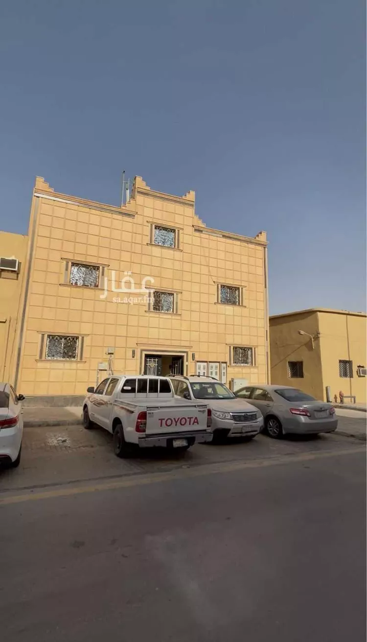 عمارة للبيع في شارع شعبة بن الورد ، حي الطريف الجديد ، الرياض ، الدرعية
