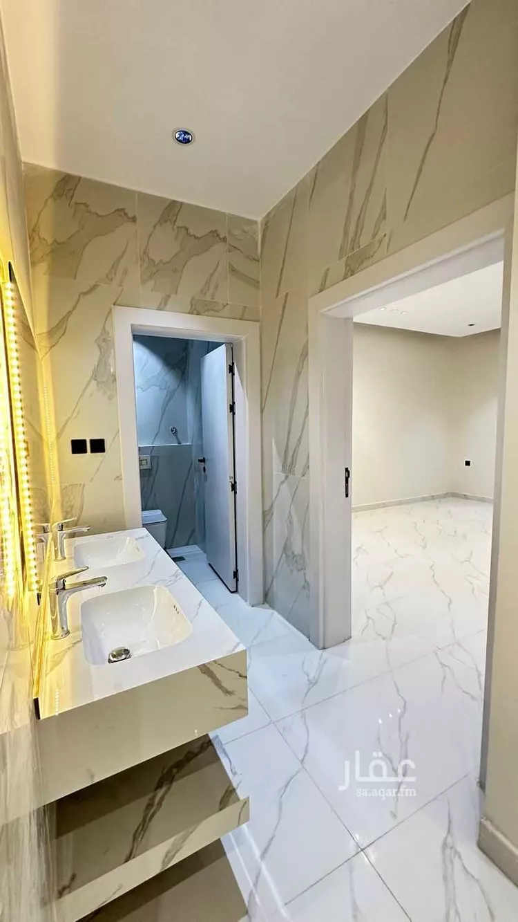 فيلا للبيع في شارع اسماعيل بن بدر, حي نبلاء, مدينة المدينة المنورة, منطقة المدينة المنورة صورة 3