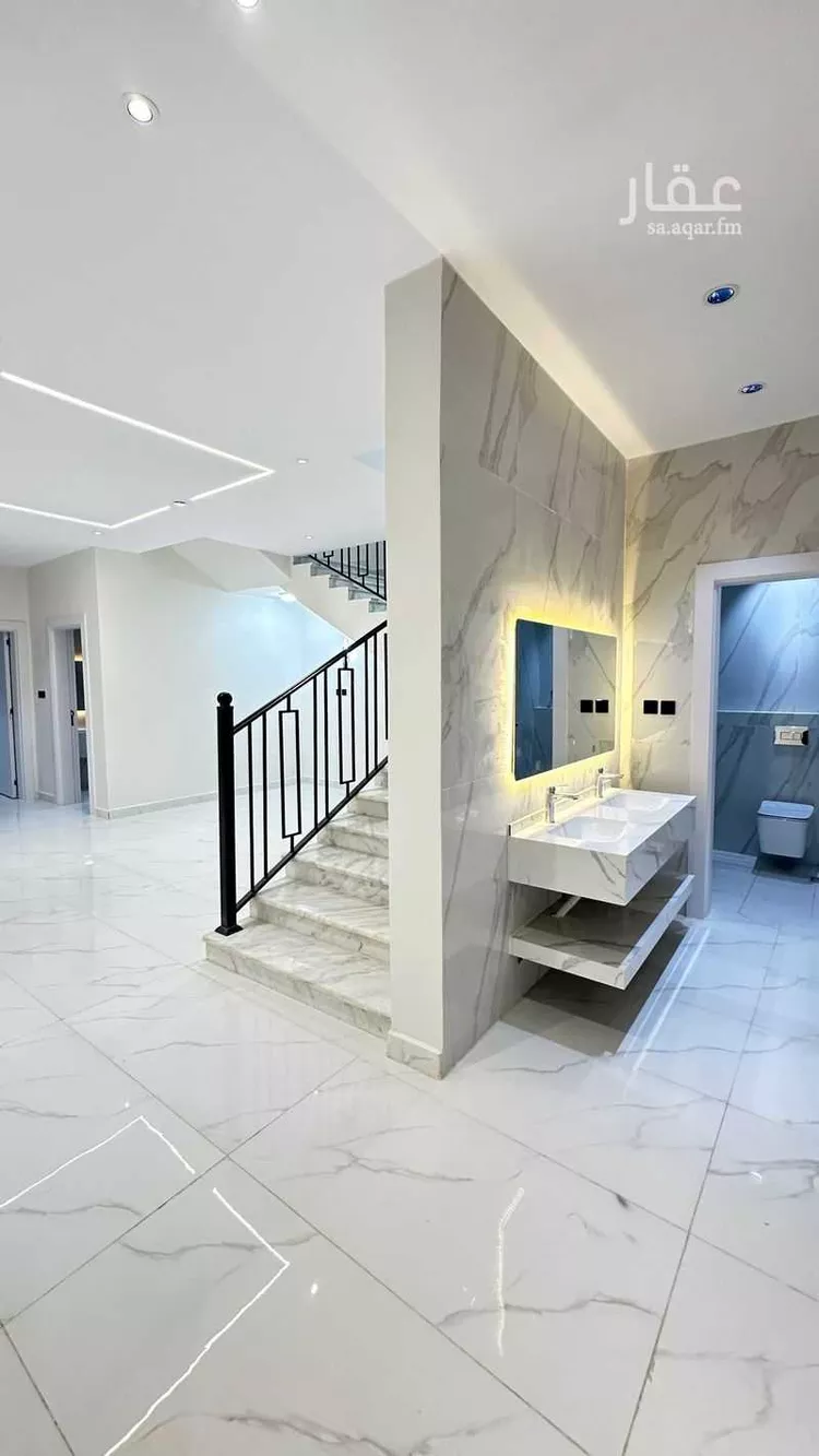 فيلا للبيع في شارع اسماعيل بن بدر, حي نبلاء, مدينة المدينة المنورة, منطقة المدينة المنورة صورة 4