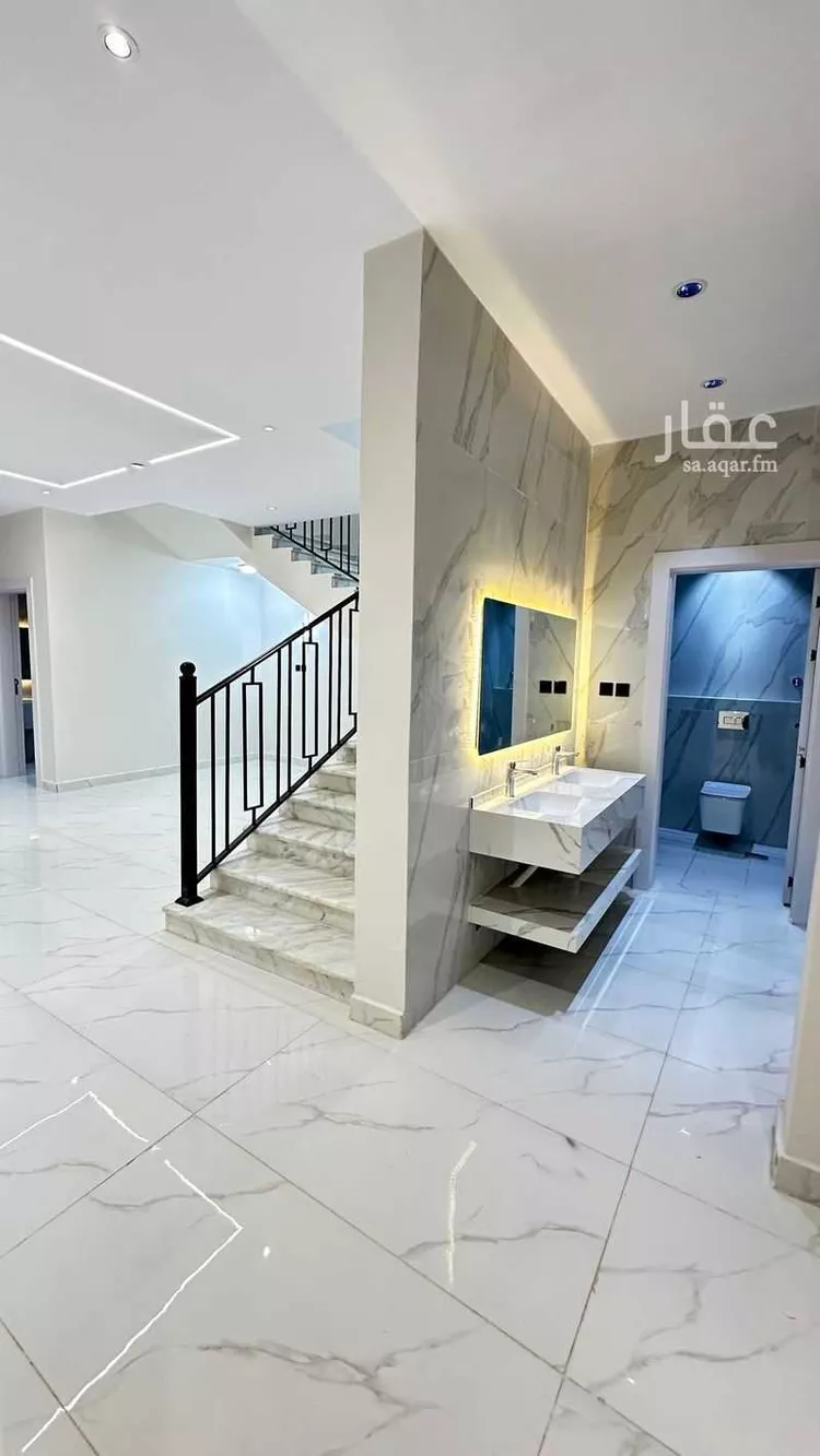 فيلا للبيع في شارع اسماعيل بن بدر, حي نبلاء, مدينة المدينة المنورة, منطقة المدينة المنورة صورة 3