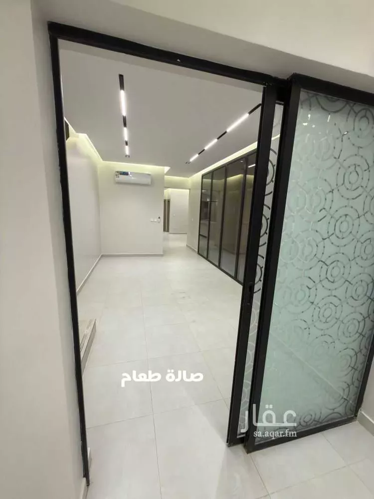 فيلا للإيجار في شارع وادي حمر ، حي مطار الملك خالد الدولي ، الرياض ، منطقة الرياض 11