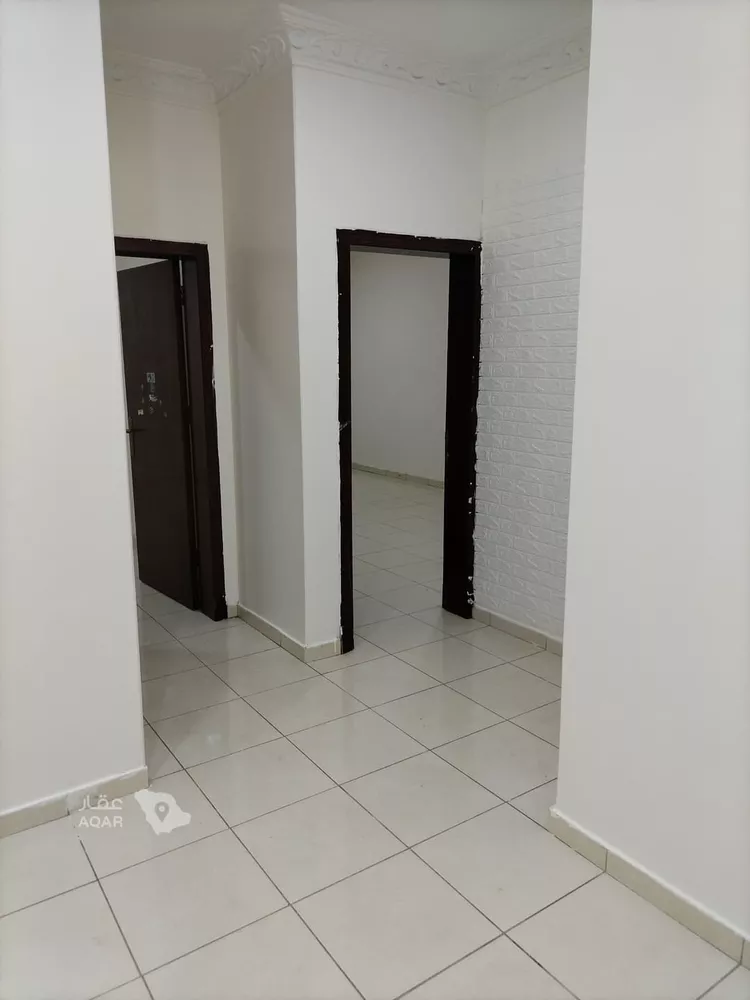 شقة للإيجار في شارع ابو حدريه, حي الخبر الجنوبية, مدينة الخبر, المنطقة الشرقية 8