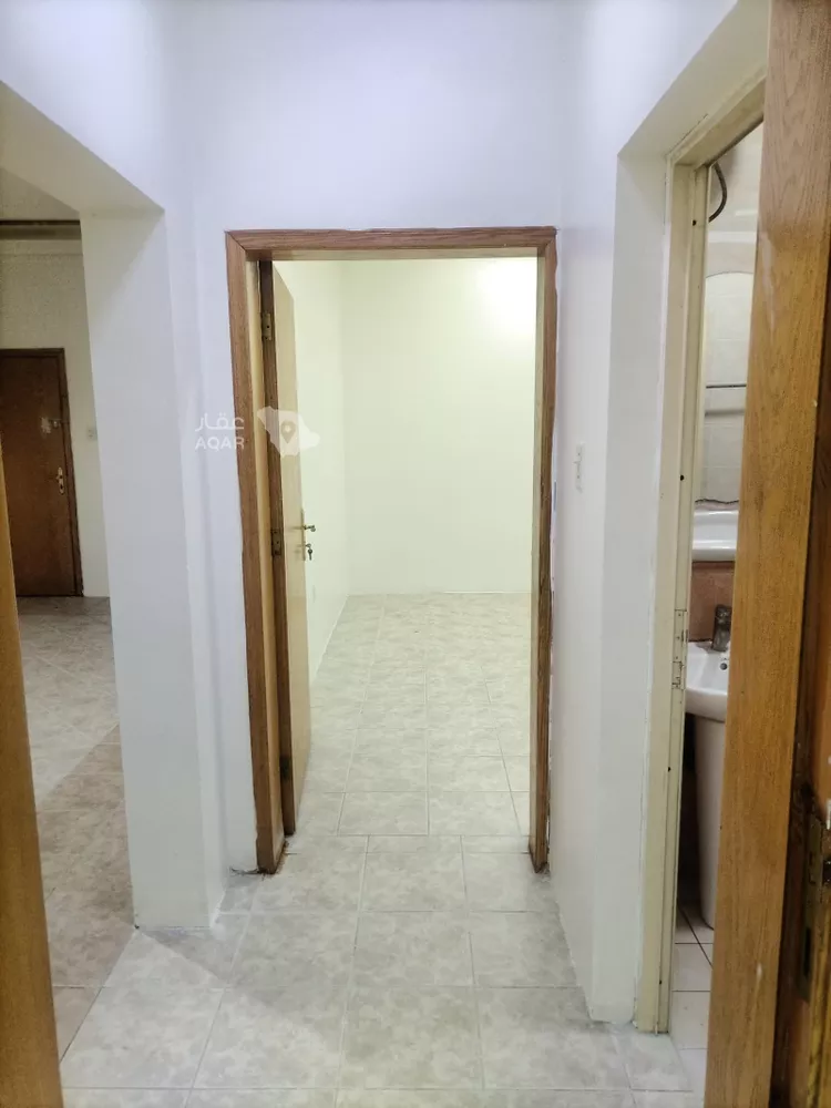 شقة للإيجار في شارع سيهات, حي الخبر الجنوبية, مدينة الخبر, المنطقة الشرقية 9
