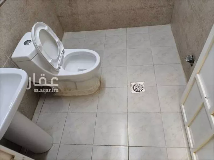 شقة للإيجار في شارع الخرج, حي الثقبة, مدينة الخبر, المنطقة الشرقية 16