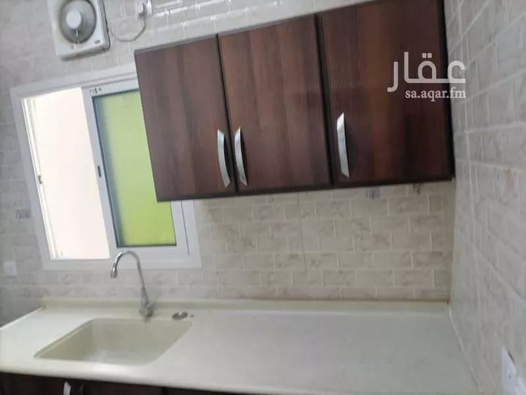 عمارة للإيجار في شارع الخرج, حي الثقبة, مدينة الخبر, المنطقة الشرقية صورة 3
