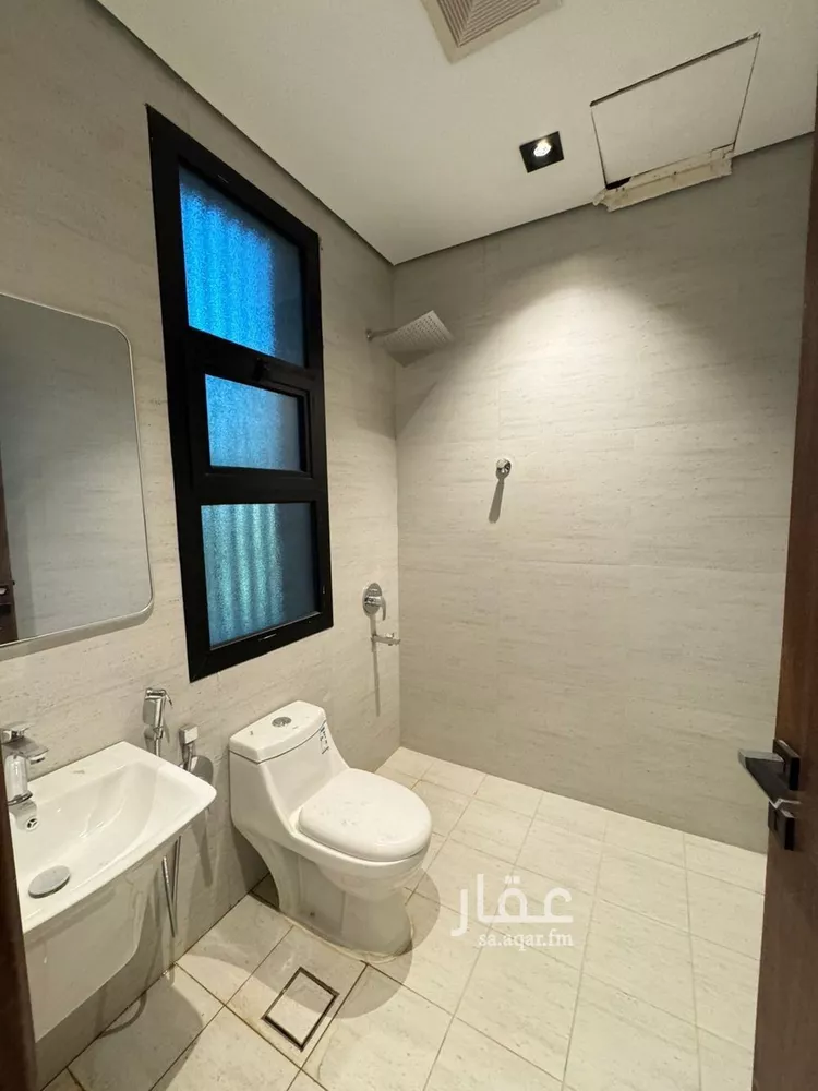 دور للبيع في شارع رقم 322, حي المونسية, مدينة الرياض, منطقة الرياض صورة 5