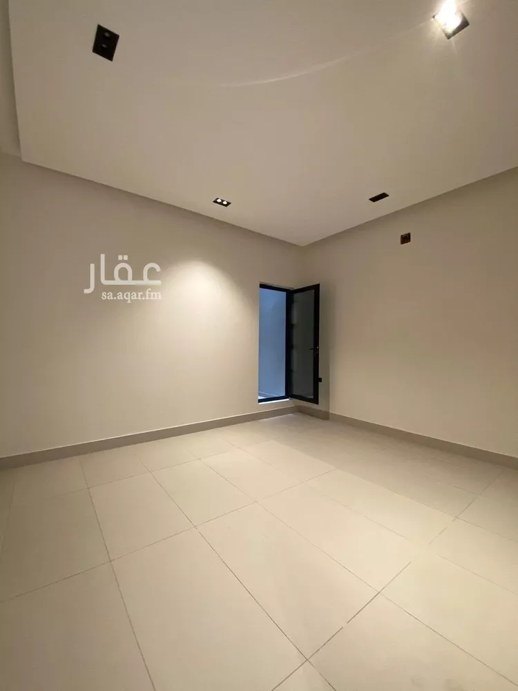 دور للبيع في شارع سلمة بن سلامة, حي الخليج, مدينة الرياض, منطقة الرياض صورة 5