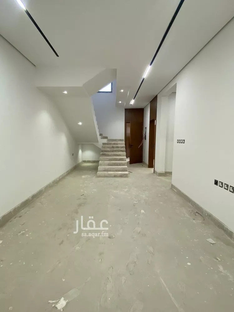 دور للبيع في شارع طفيلة, حي النهضة, مدينة الرياض, منطقة الرياض