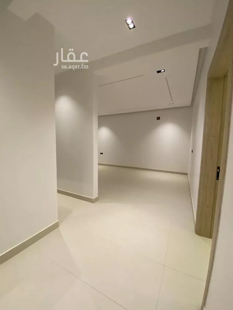 دور للبيع في شارع سلمة بن سلامة, حي الخليج, مدينة الرياض, منطقة الرياض صورة 5