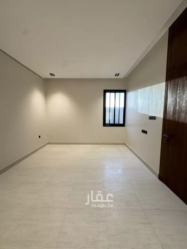 دور للبيع في شارع رقم 322, حي المونسية, مدينة الرياض, منطقة الرياض صورة 4