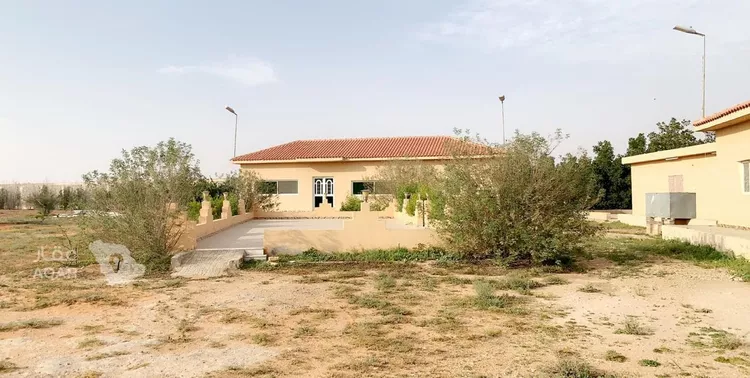 مزرعة للبيع في شارع الملك عبدالله ابن عبدالعزيز سعود, حي ج1, مدينة حريملاء, منطقة الرياض 16
