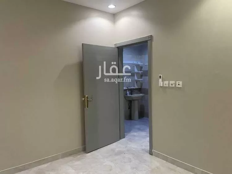 شقة للإيجار في شارع عبدالله بن الزبير, حي العريجاء الغربي, مدينة الرياض, منطقة الرياض
