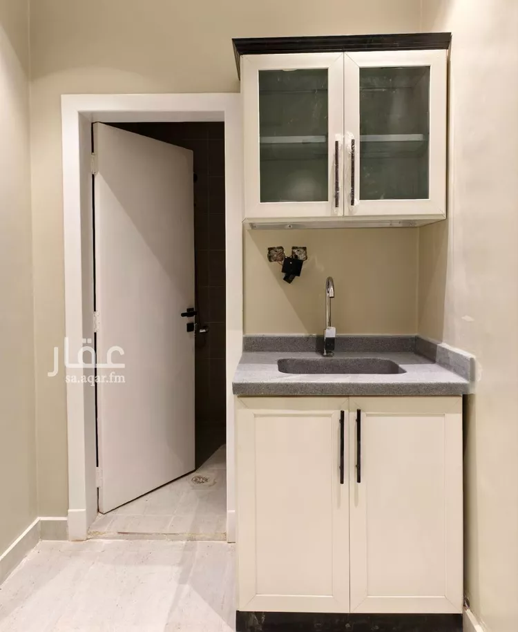 شقة للإيجار في شارع ابن سينا, حي المروج, مدينة الرياض, منطقة الرياض صورة 4