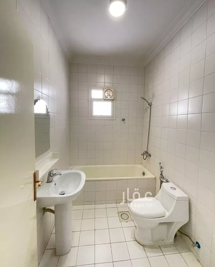 شقة للإيجار في شارع وادي البطحاء, حي العقيق, مدينة الرياض, منطقة الرياض صورة 5