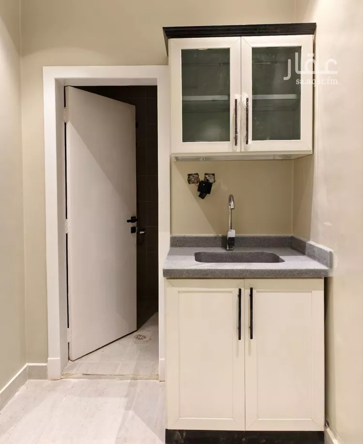 شقة للإيجار في شارع ابن سينا, حي المروج, مدينة الرياض, منطقة الرياض صورة 3