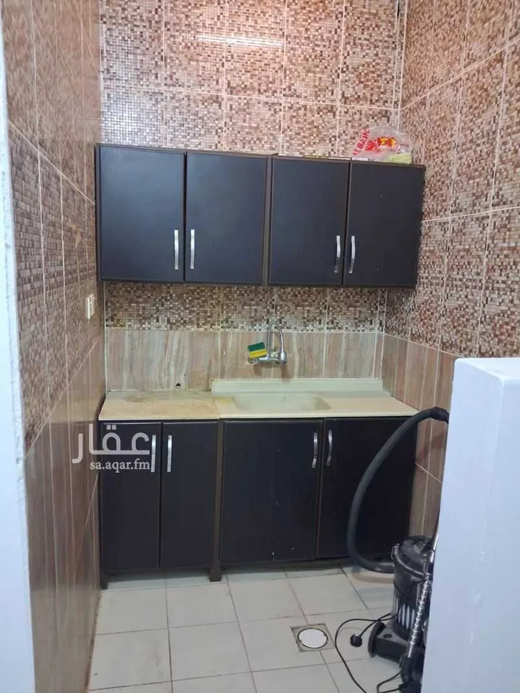 شقة للإيجار في شارع الجنادل ، حي ظهرة لبن ، الرياض ، منطقة الرياض 6