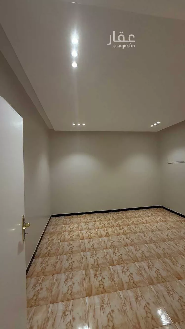 شقة للإيجار في شارع وبير ، حي ظهرة لبن ، الرياض ، منطقة الرياض صورة 2