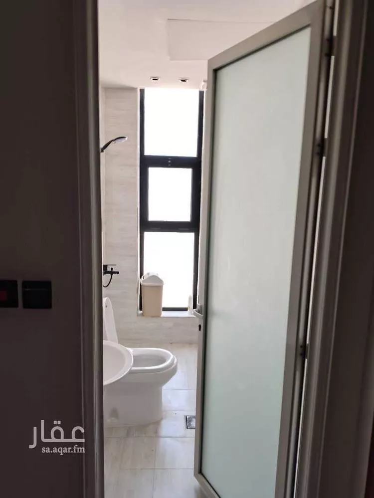شقة للإيجار في شارع 28035704, حي السيف, مدينة الدمام, المنطقة الشرقية صورة 2