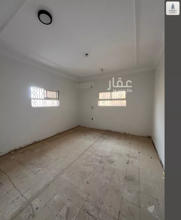 فيلا للبيع في شارع جبل الأرام, حي شبرا, مدينة الرياض, منطقة الرياض صورة 5