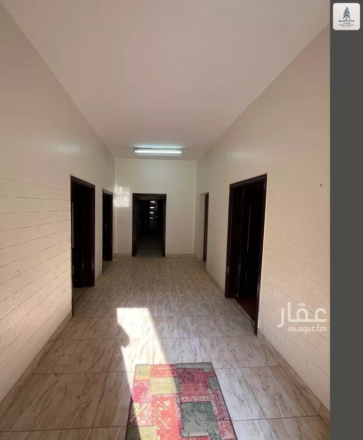 فيلا للبيع في شارع يزيد بن مزيد, حي سلطانة, مدينة الرياض, منطقة الرياض 8