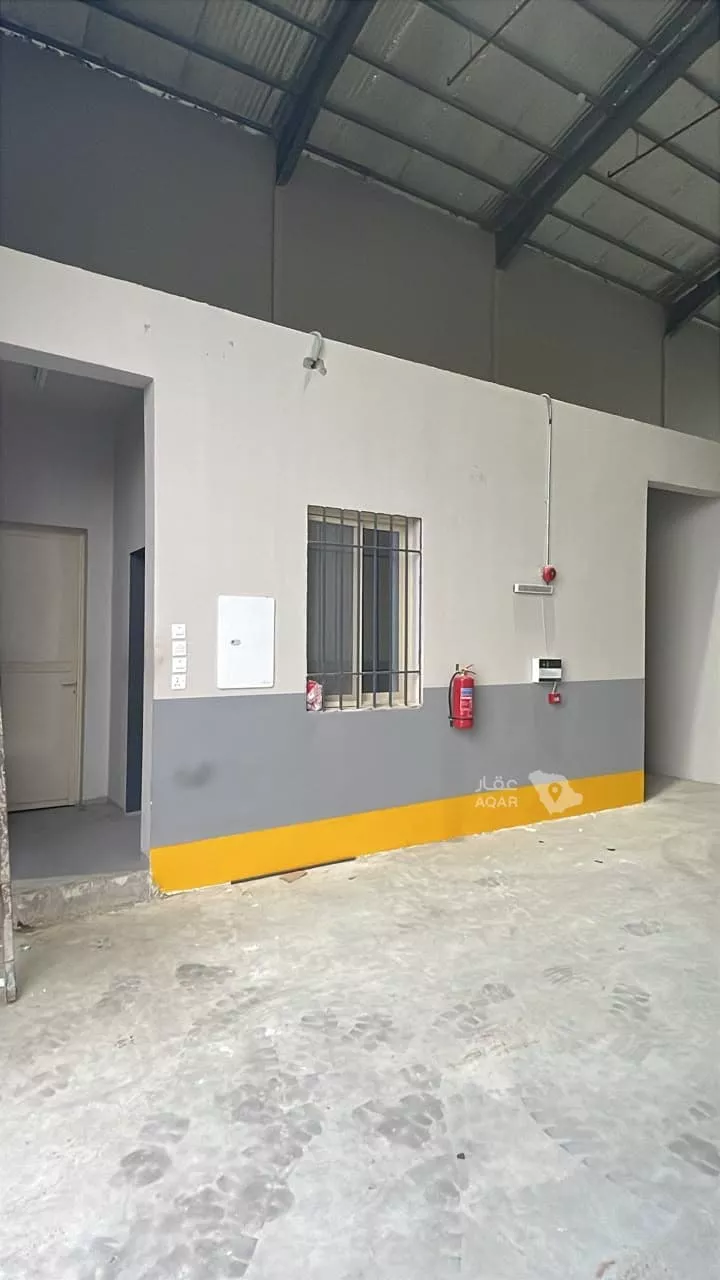 مستودع للإيجار في شارع ابي بكر بن حيان, حي الغنامية, مدينة الرياض, منطقة الرياض