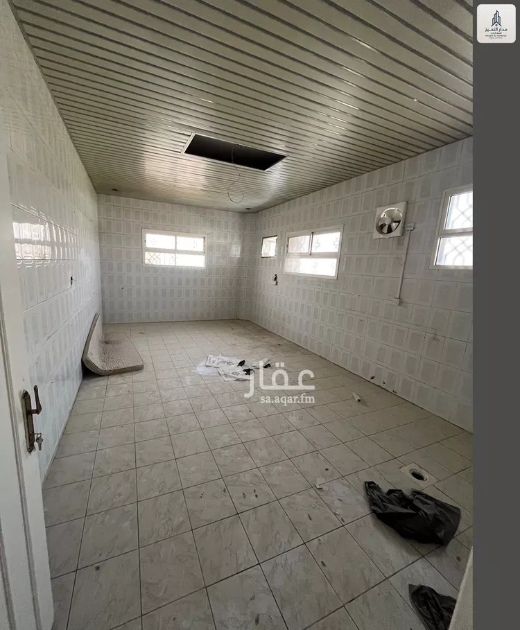 فيلا للبيع في شارع جبل الأرام, حي شبرا, مدينة الرياض, منطقة الرياض صورة 3