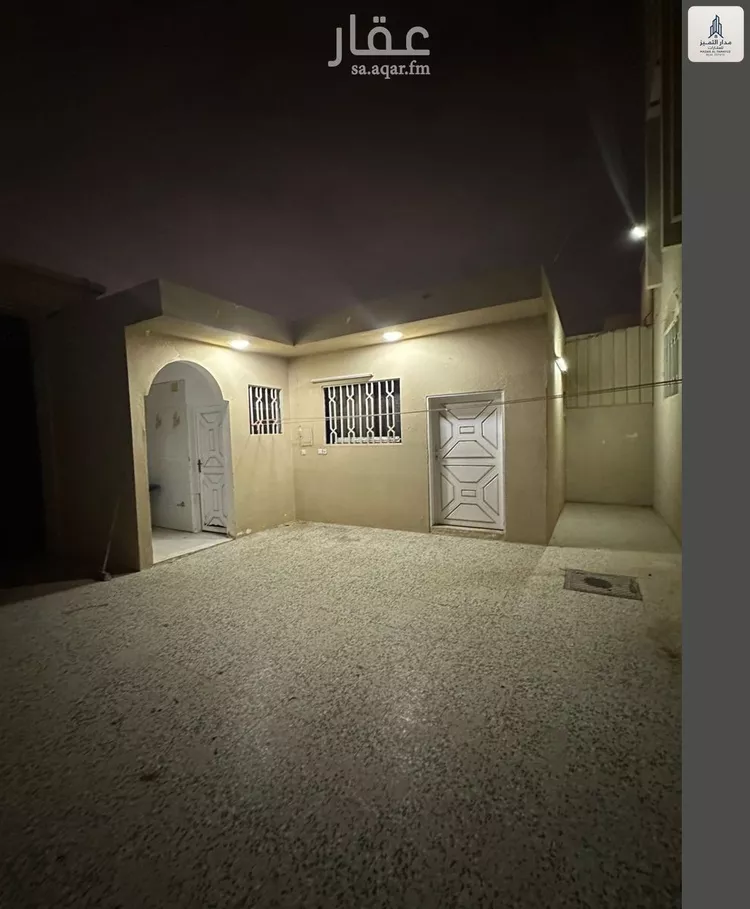 فيلا للبيع في شارع شيبان بن محرز, حي ظهرة البديعة, مدينة الرياض, منطقة الرياض صورة 5