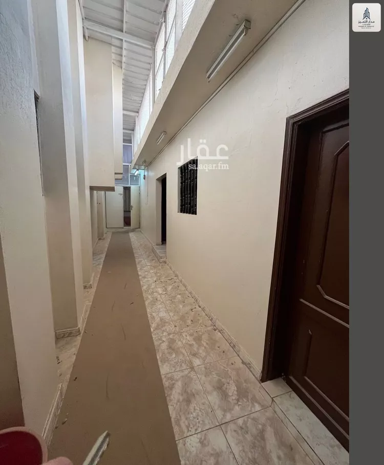 فيلا للبيع في شارع يزيد بن مزيد, حي سلطانة, مدينة الرياض, منطقة الرياض صورة 3