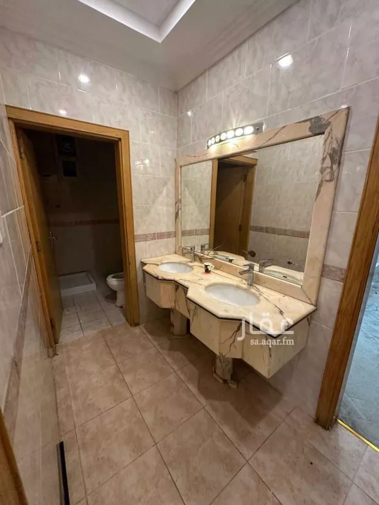 دور للإيجار في شارع محمد بن بقاء, حي شبرا, مدينة الرياض, منطقة الرياض