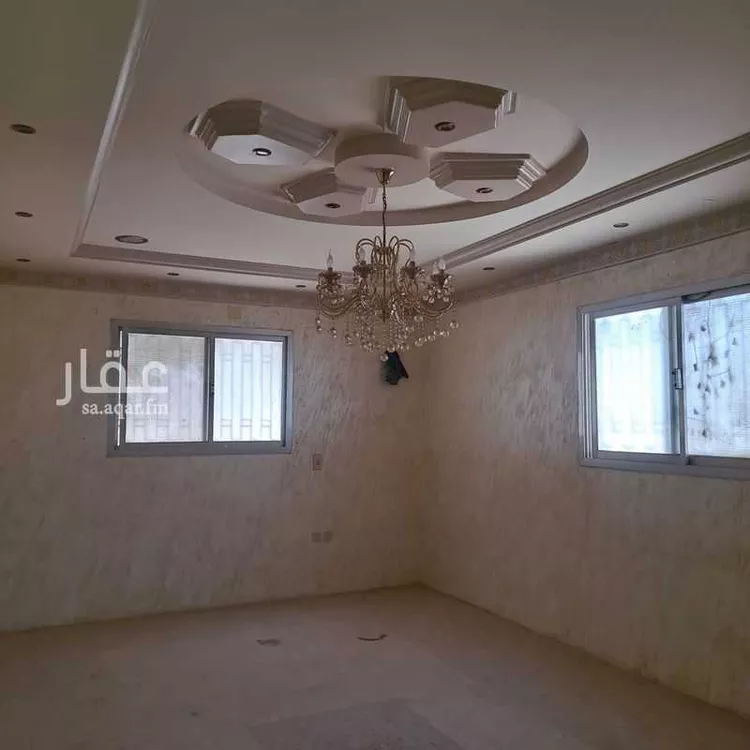فيلا للبيع في شارع شرف الدين بن بدران, حي السويدي, مدينة الرياض, منطقة الرياض صورة 4