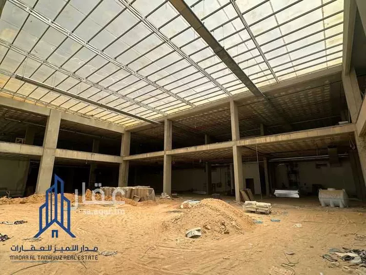Complex for sale in Riyadh Al Aziziyah صورة 2