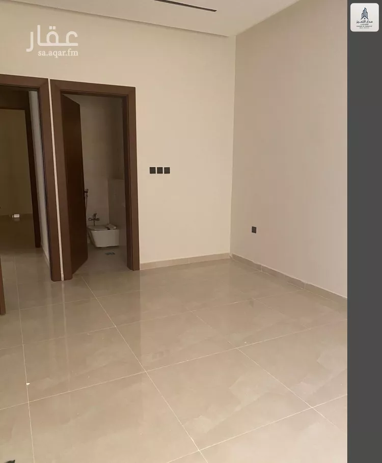 دور للإيجار في شارع أبان بن صالح, حي عكاظ, مدينة الرياض, منطقة الرياض صورة 2