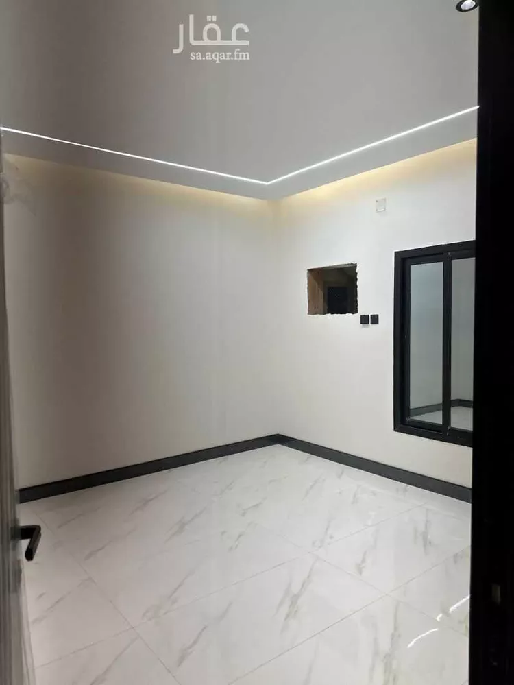 عمارة للإيجار في شارع أبي القاسم الزجاجي, حي السويس 1, مدينة جازان, منطقة جازان