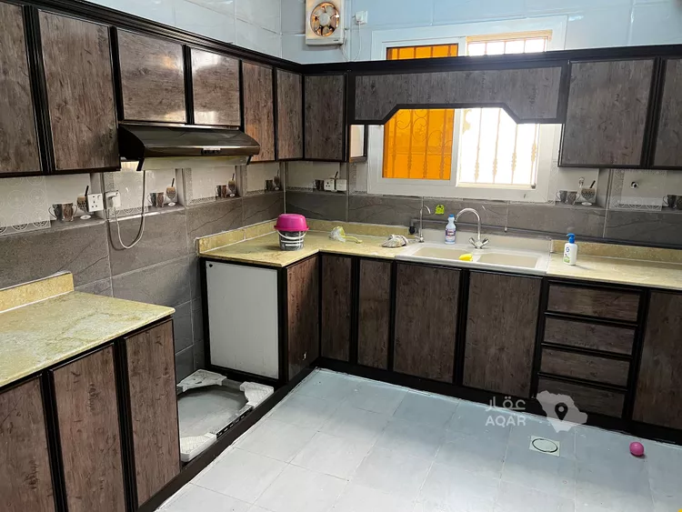 Apartment for Rent in Tabuk Abou Sabaah