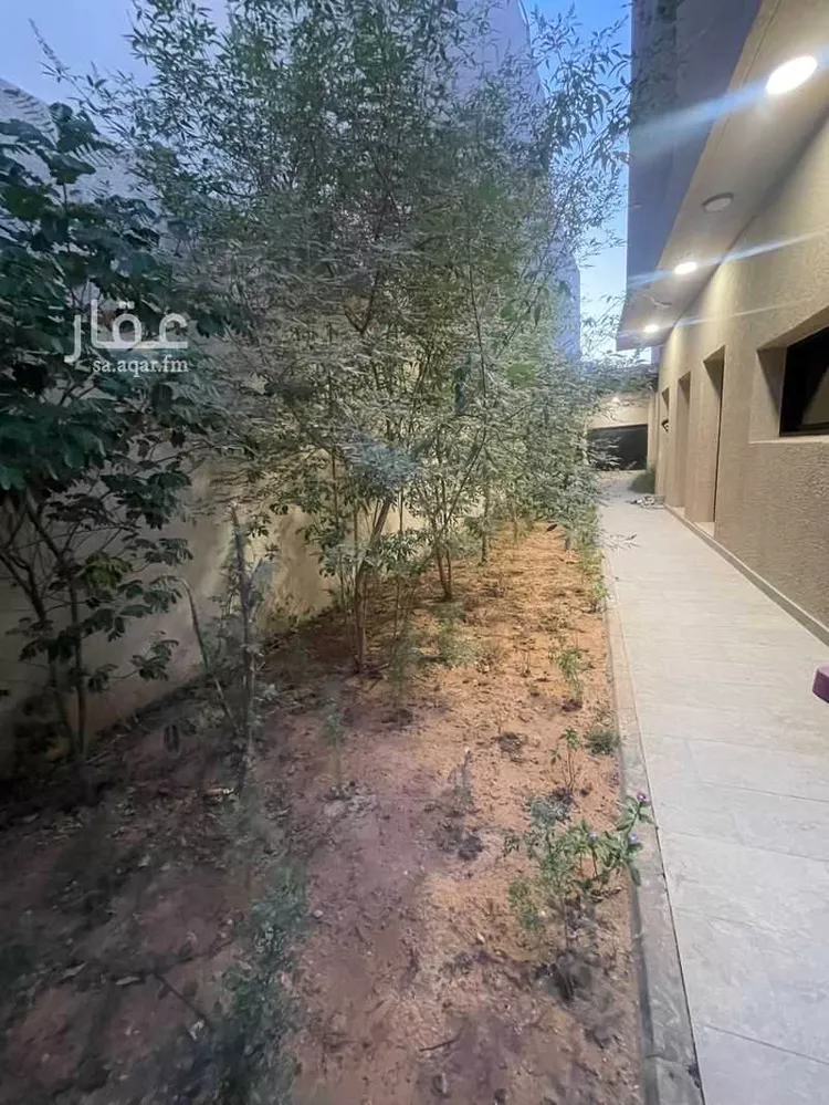 فيلا للبيع في شارع ظهره العودة غرب 65, حي ظهره العودة غرب, مدينة الدرعية, منطقة الرياض صورة 2