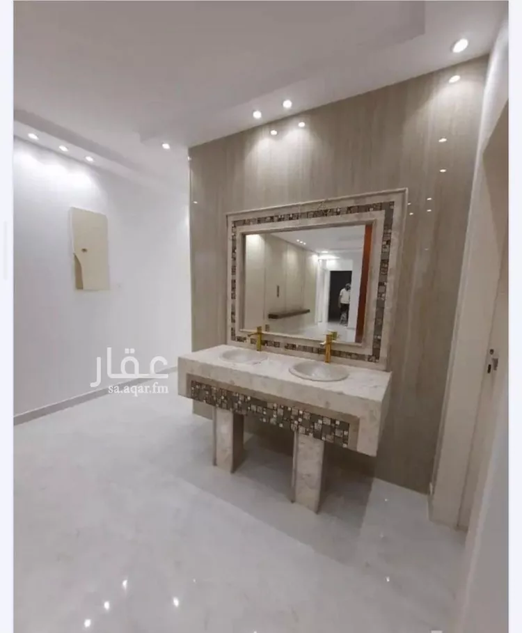 فيلا للبيع في شارع عبيد بن رافع, حي الرمال, مدينة الرياض, منطقة الرياض صورة 3