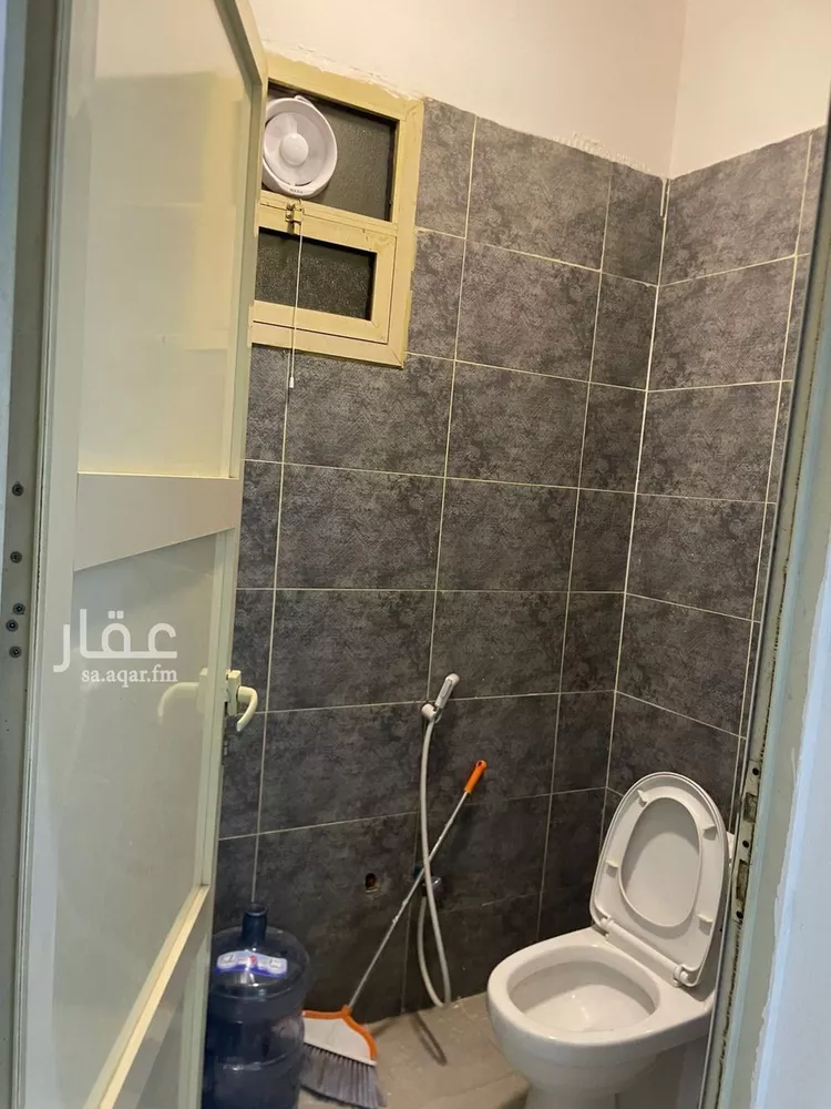 عمارة للإيجار في شارع التربة, حي المونسية, مدينة الرياض, منطقة الرياض صورة 2