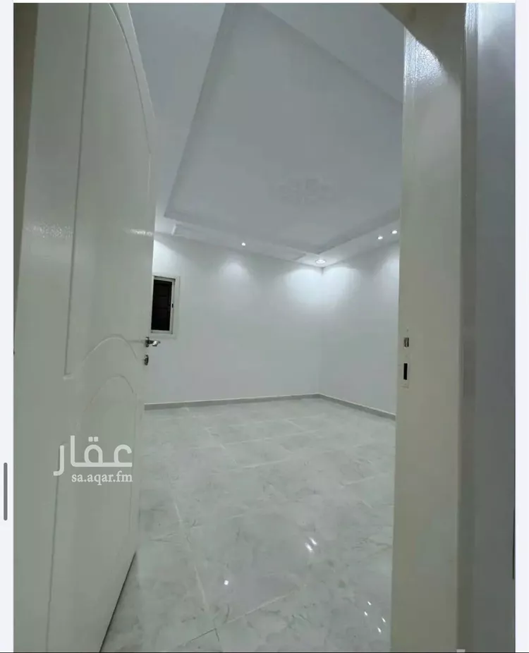 فيلا للبيع في شارع عبيد بن رافع, حي الرمال, مدينة الرياض, منطقة الرياض صورة 4