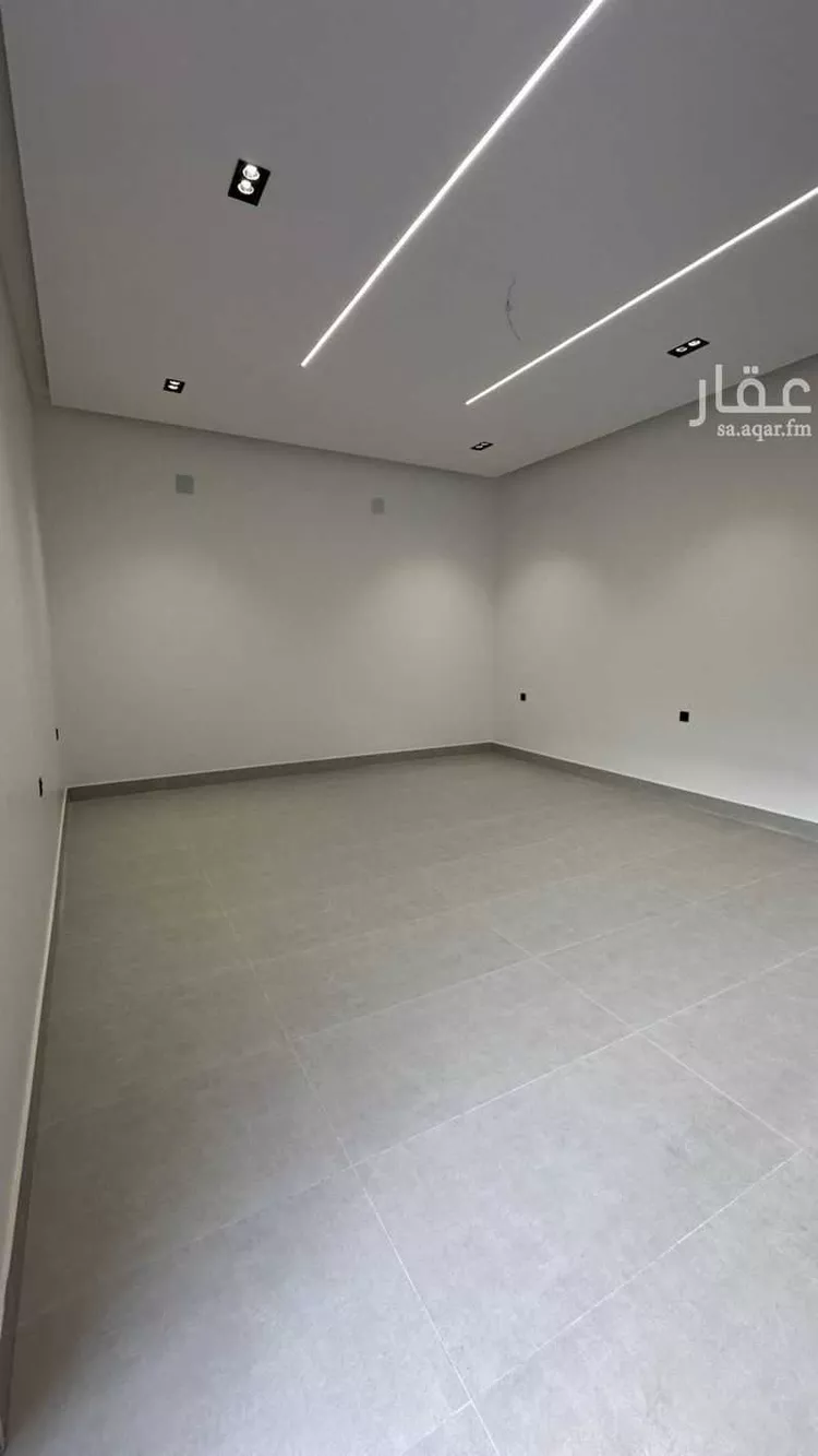فيلا للبيع في شارع إسماعيل بن عيسى المرشدي, حي الرمال, مدينة الرياض, منطقة الرياض 15
