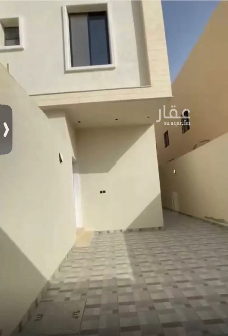 فيلا للبيع في شارع الأمير عبدالله بن سعود بن عبدالله صنيت, حي بدر, مدينة الرياض, منطقة الرياض صورة 4