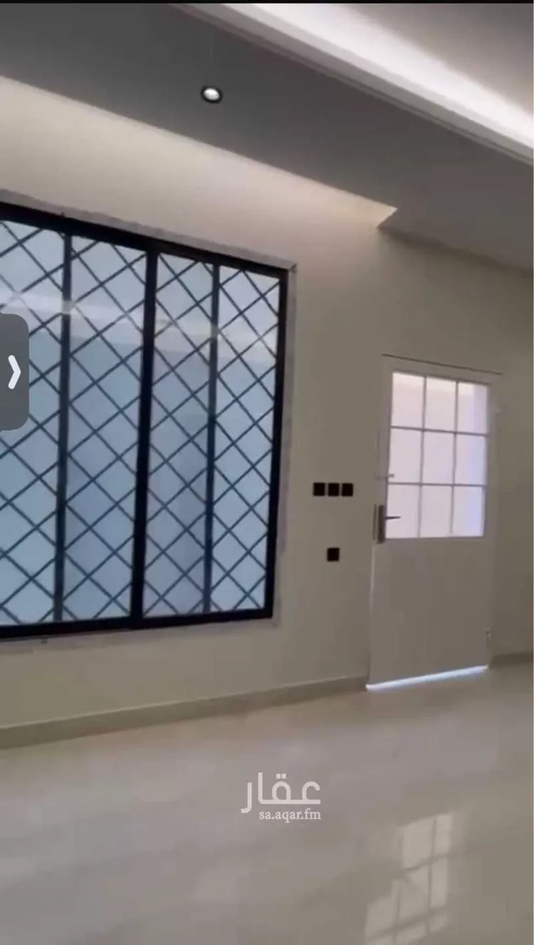 فيلا للبيع في شارع الأمير عبدالله بن سعود بن عبدالله صنيت, حي بدر, مدينة الرياض, منطقة الرياض 14
