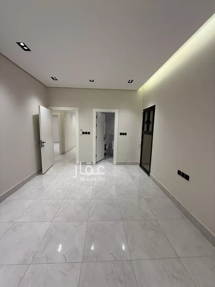 فيلا للإيجار في شارع قرطاجة, حي قرطبة, مدينة الرياض, منطقة الرياض