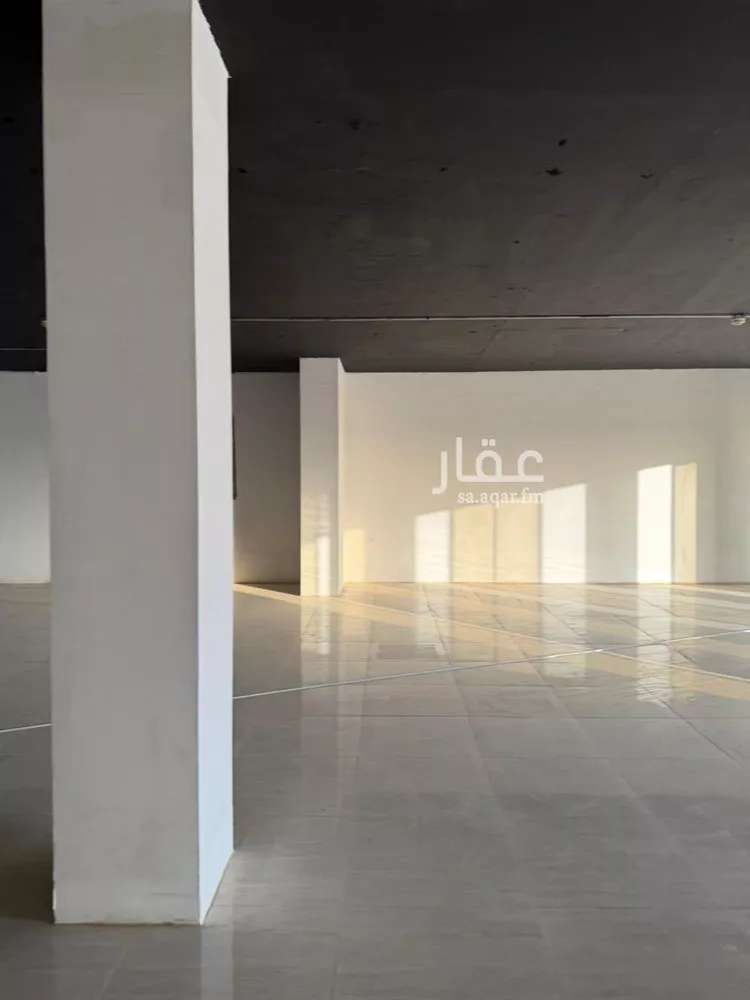 مكتب تجاري للإيجار في شارع الملك فهد الفرعي, حي العليا, مدينة الرياض, منطقة الرياض صورة 2