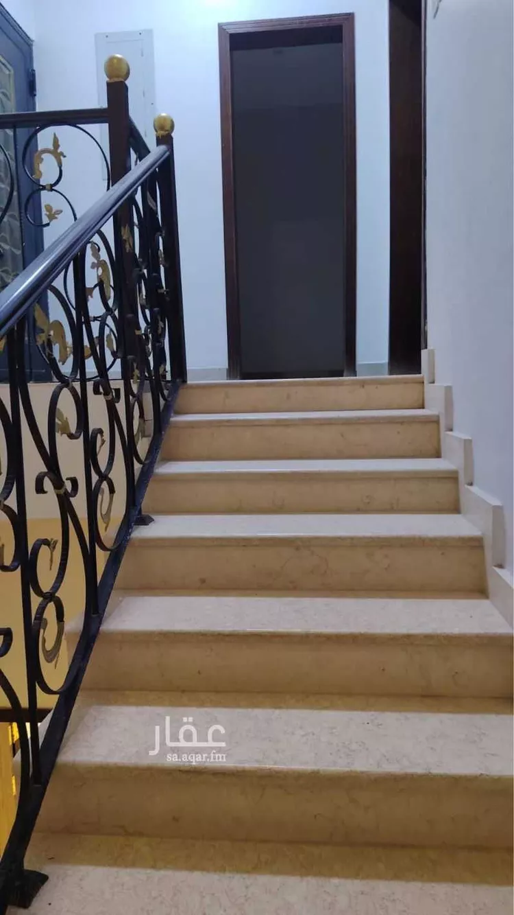 فيلا للبيع في شارع ابن الناصر, حي النهضة, مدينة الدمام, المنطقة الشرقية 21