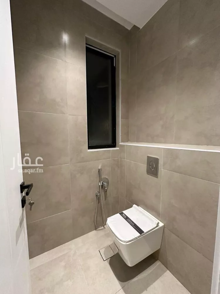 شقة للإيجار في شارع عبدالرحمن بن خميس, حي العارض, مدينة الرياض, منطقة الرياض