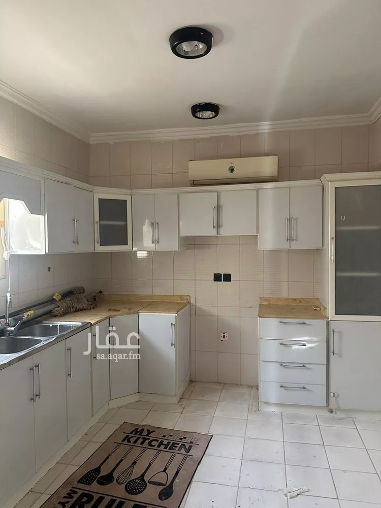 دور للبيع في شارع رقم 218, حي الياسمين, مدينة الرياض, منطقة الرياض صورة 4