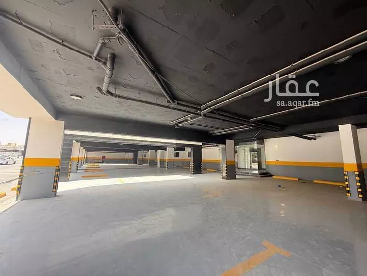 عمارة للإيجار في شارع يوسف الداودي, حي السعادة, مدينة الرياض, منطقة الرياض 6