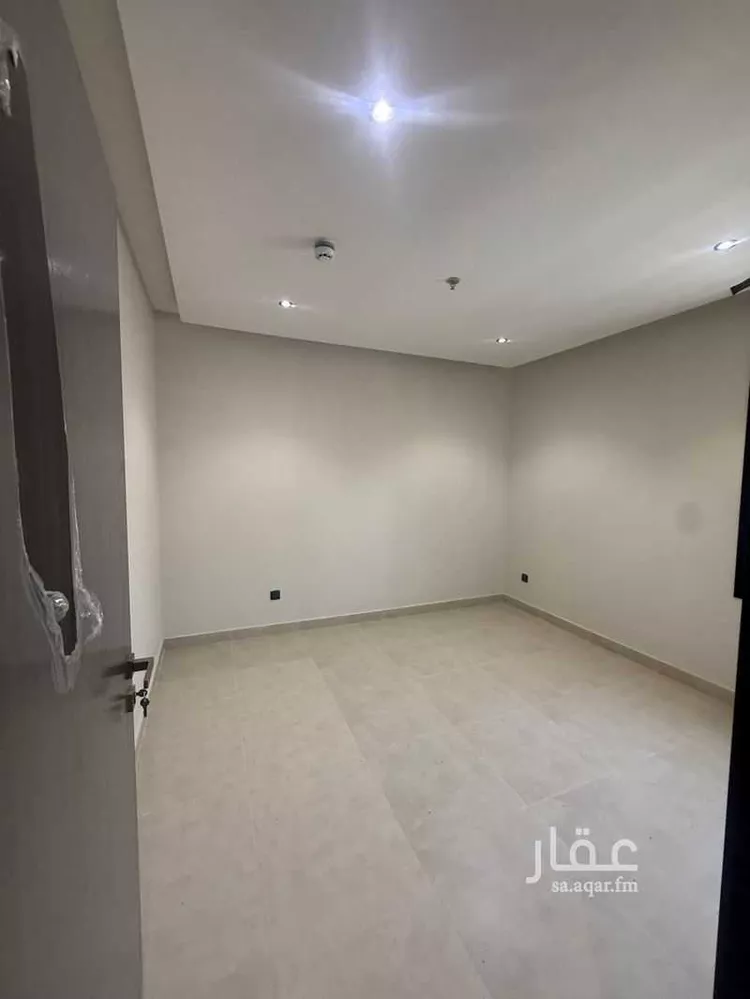 عمارة للإيجار في شارع يوسف الداودي, حي السعادة, مدينة الرياض, منطقة الرياض 20